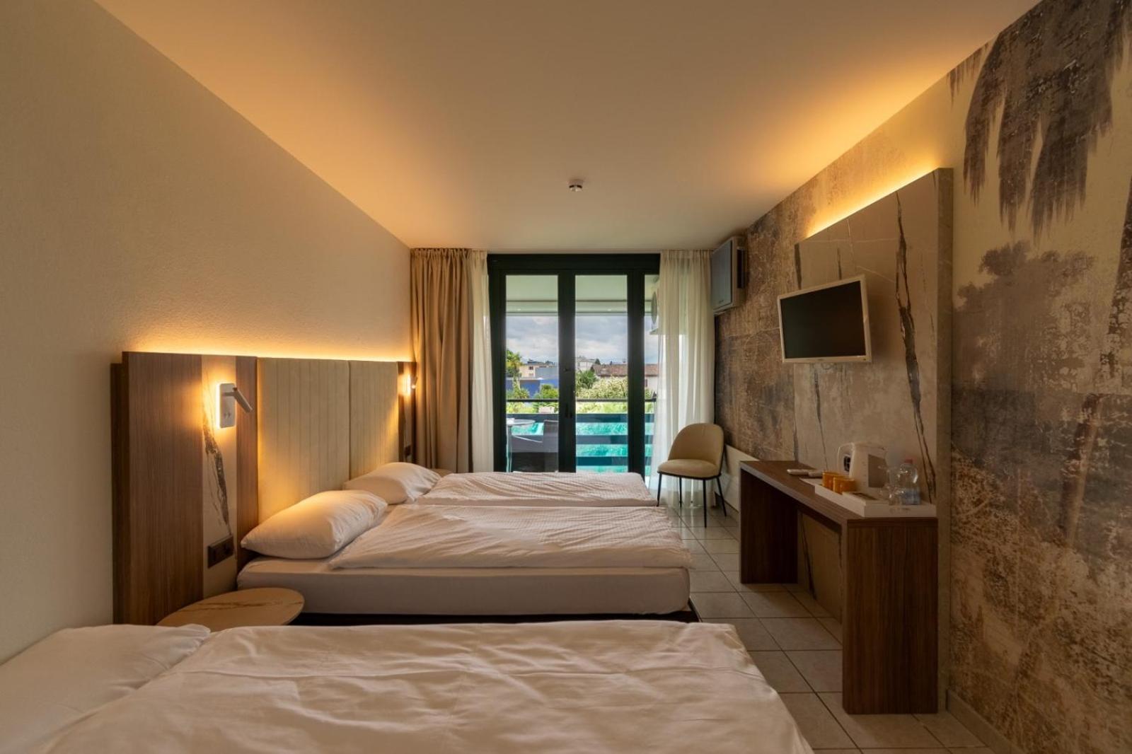 Hotel Tiziana Losone Exterior photo