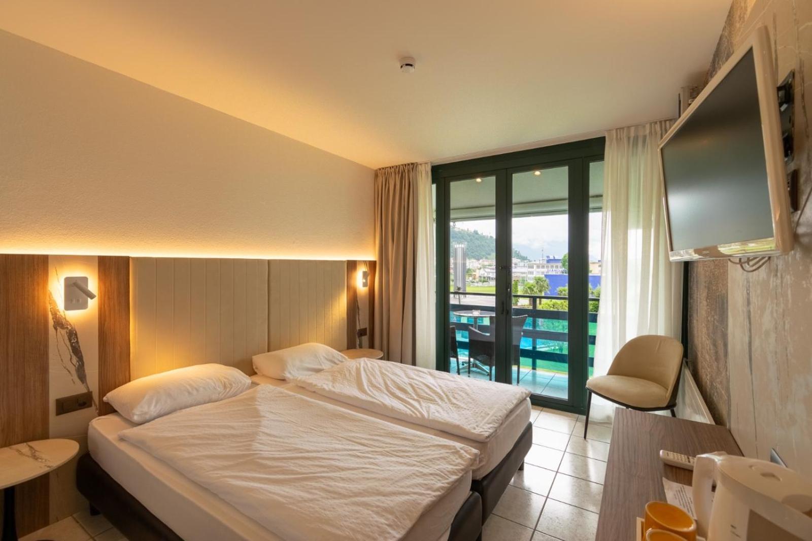 Hotel Tiziana Losone Exterior photo