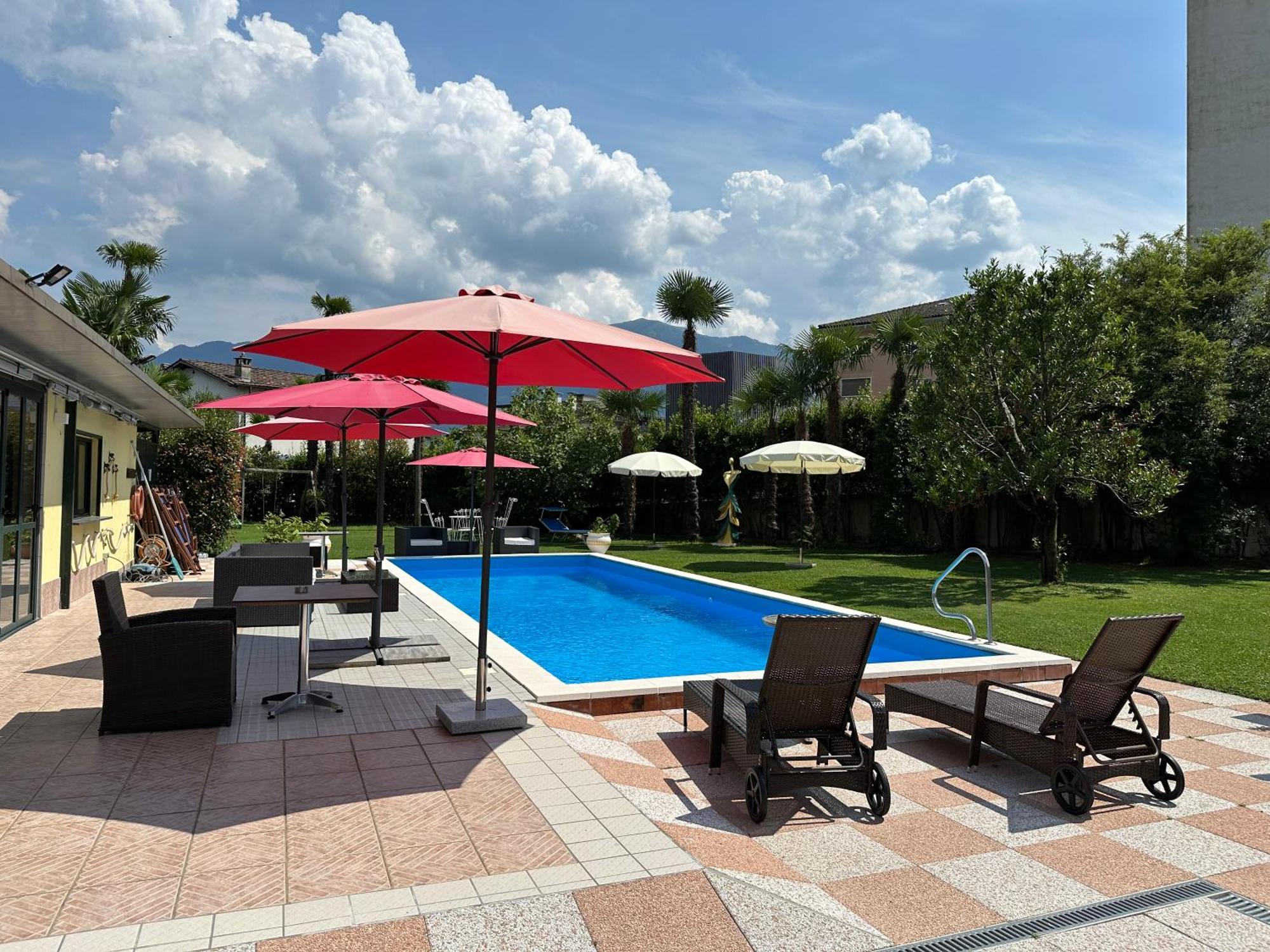 Hotel Tiziana Losone Exterior photo